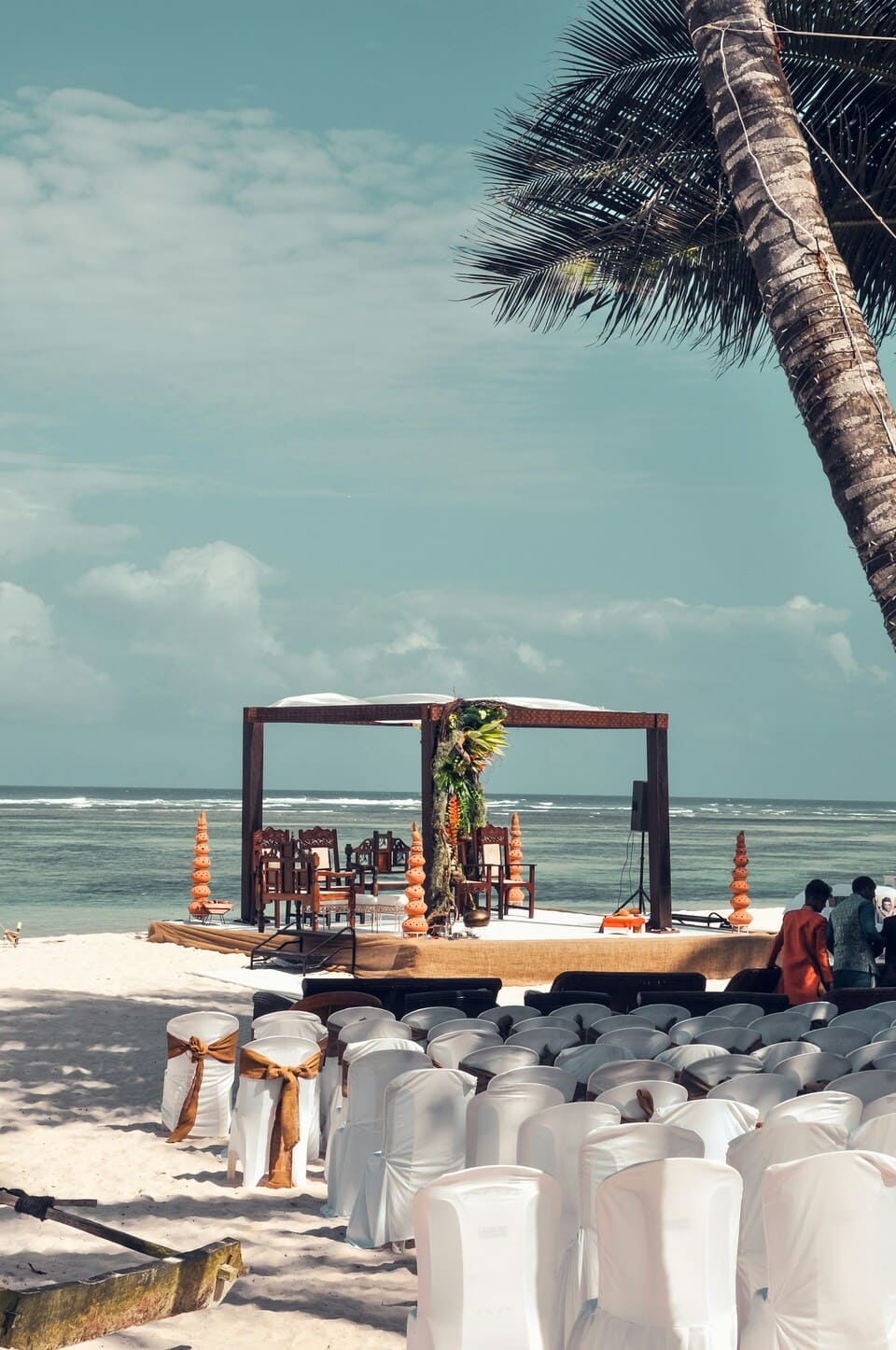 organizzazione di un matrimonio sulla spiaggia